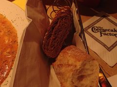 餐前包免费-The Cheesecake Factory 芝乐坊餐厅(王府中環店)