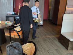 -鸽子侯·家宴·平价海鲜(绿地店)