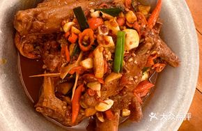 Spicy Braised Duck Parts