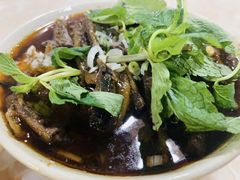 -铭记嘎洒生态鳝鱼(迎春街店)