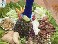 -沐毫傣泐云南菜孔雀宴•手抓饭傣味烧烤(曼听公园店)