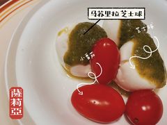 马苏里拉芝士丸子-萨莉亚意式餐厅(莲花国际广场店)