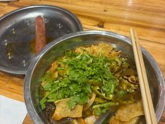 -柳州肥姨妈大骨螺蛳粉(江宁万达店)