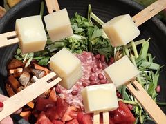 -黔有有贵州酸汤夺夺粉火锅(五味十字店)