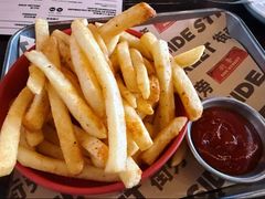 -Side Street街旁(交道口店)