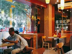 大堂-尊宝比萨(广州塔店)