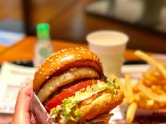 -The Habit Burger Grill 哈比特汉堡(复兴soho店)