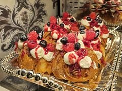 -BUTTERFUL&CREAMOROUS 黄油与面包(万象城店)
