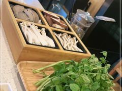 -烹然四季椰子鸡火锅(团结湖总店)