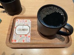 -星巴克臻选(上海淮海百盛购物中心店)