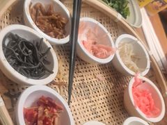 -包整·丝娃娃(一览甲秀楼风景店)