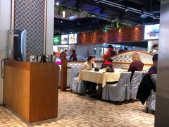 大堂-巴扎美食·新疆菜·西域歌舞表演餐厅(新疆大厦店)