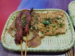 -江湖亮亮蒸虾大排档烤全羊清真(武汉总店)