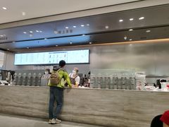 -喜茶(杭州滨江宝龙店)