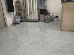 -新华贸购物中心(新华西道店)