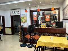 -雪湖煜辰鱼头老店(雪野湖店)