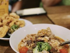 -Ongtong Khaosoi Ari Branch