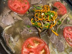 -乡土特色.冷锅鱼.牦牛肉汤锅