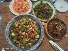 -佬缸炮江湖川菜(玉林店)