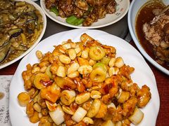 -聚首堂·特色小吃·肘子(什刹海德胜门店)