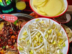 -辣尚瘾·烤鱼·新川菜(牡丹园直营店)