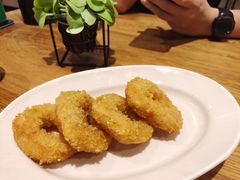 酥炸墨鱼圈-新贝乐意大利餐厅(镇江苏宁广场店)