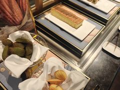 -圣丰索菲特·2 On 988 Café 自助餐厅