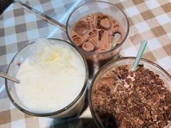 -新大咀港式茶餐厅(宝山万达店)