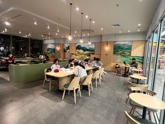 -星巴克臻选(华堂·新辰汇店)