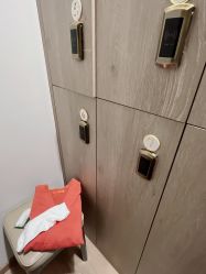 -颜动养生馆·智能艾灸·专业推拿·盐蒸