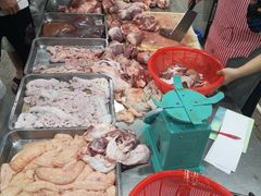 -标记美食新鲜猪杂(兴南大道店)