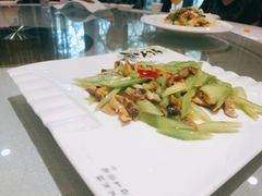 -宝界普菲特湖畔酒店