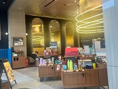 -星巴克臻选(上海虹桥新天地三店)