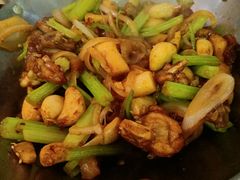 干锅小姜蛙-龙梅肥肠鱼(明瓦廊店)
