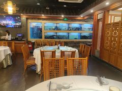 -围龙屋客家食府(福田店)