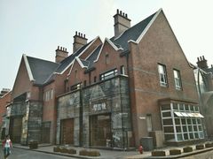 -钟书阁(松江泰晤士小镇店)