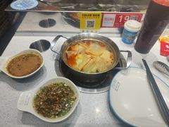 -百品聚旋转火锅(万德庄店)