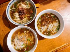 -矮子粉店1985·长沙米粉(湘春路店)