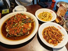 双椒鱼头-天下客饭店(中山路店)