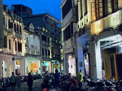 -海口骑楼小吃街