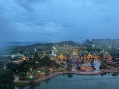 -七彩云南欢乐世界