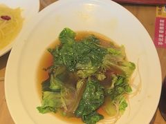 -严记小天府酸菜鱼(西四路店)