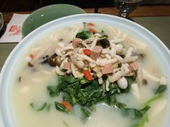 -那家小馆•北京菜•烤鸭(中关村店)