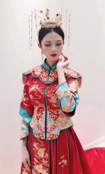 -现代经典婚纱摄影