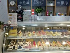 -AILI爱里·爱的礼物(新华南路店)