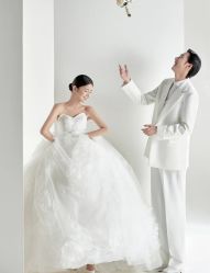 -花田映像婚纱摄影(龙岗店)