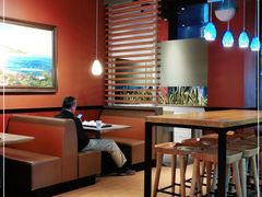 -The Habit Burger Grill 哈比特汉堡(复兴soho店)