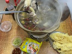 -威邵鸡煲(西华路总店)