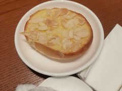 -泓历皇朝酒店(东亭店)
