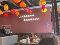 -滴水·湘逢(南汇大学城生活广场店)